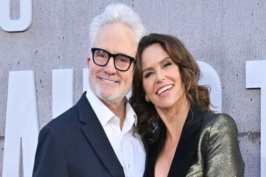 Is Amy Lawrence Married