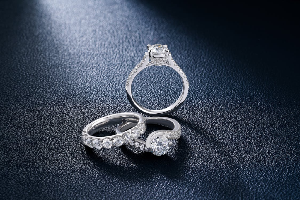 Top 5 Stores in the Middle East for Lab-Grown Diamond Rings