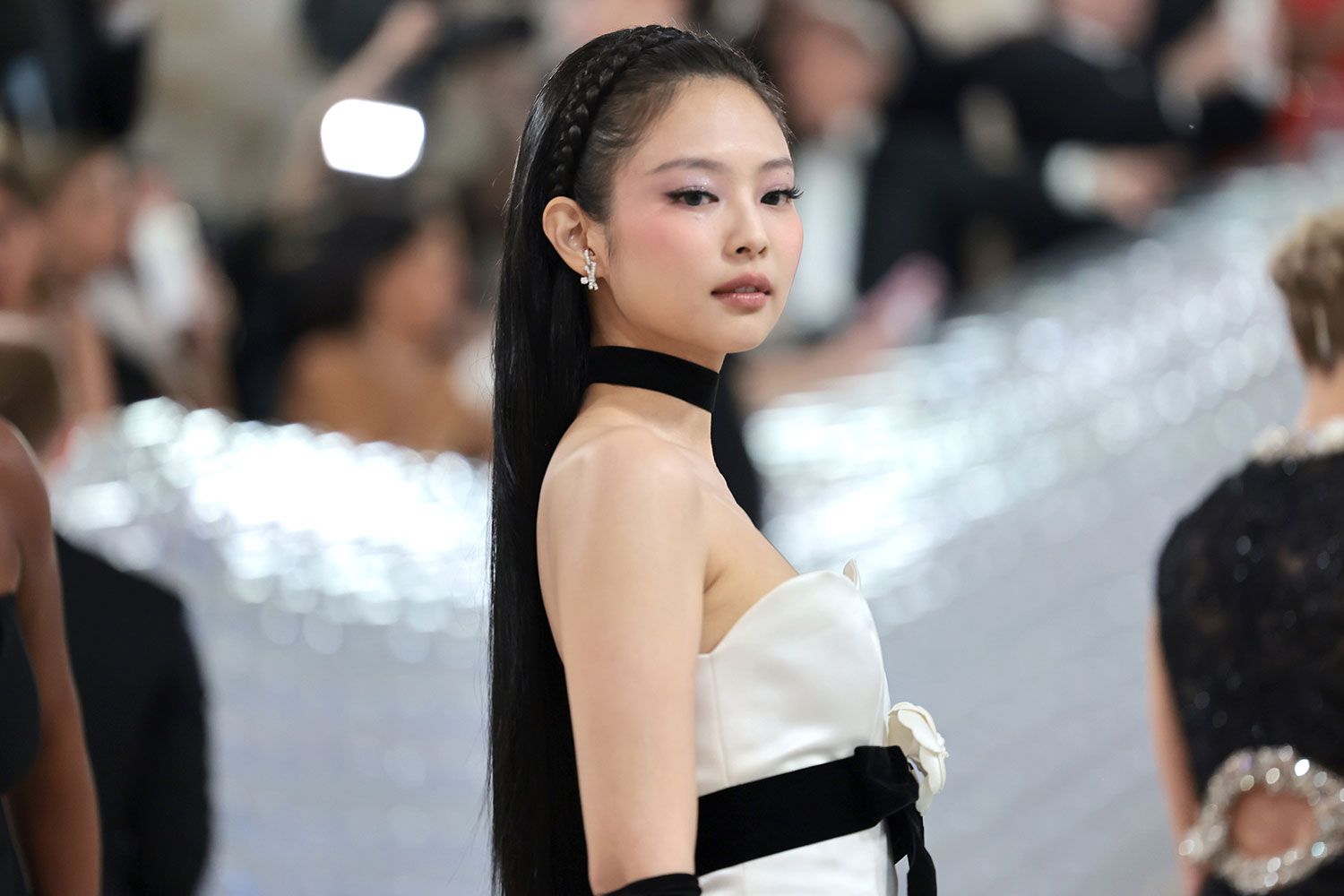 Jennie Kim height