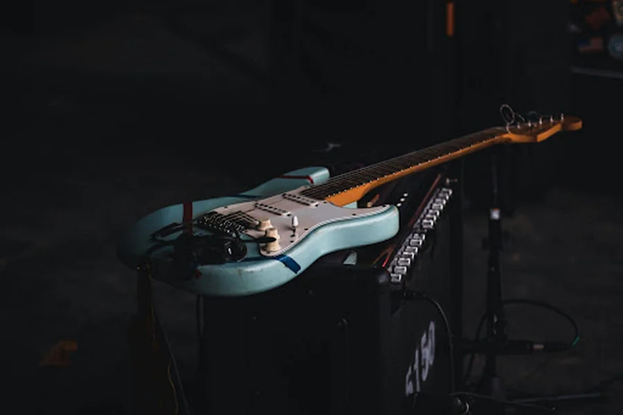 The Quiet Revival: Why a New Generation Is Falling for the Electric Guitar Again