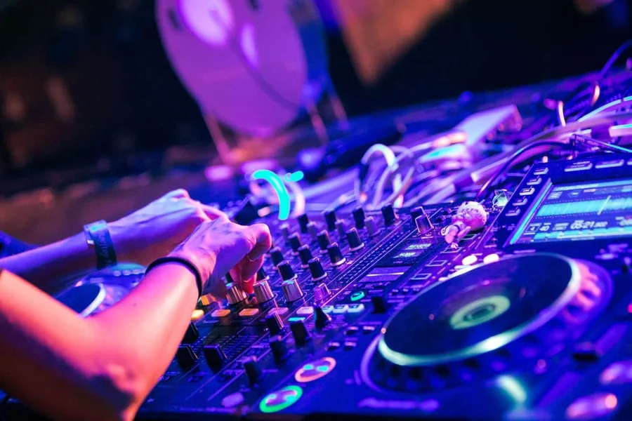 Specialist Corporate DJ