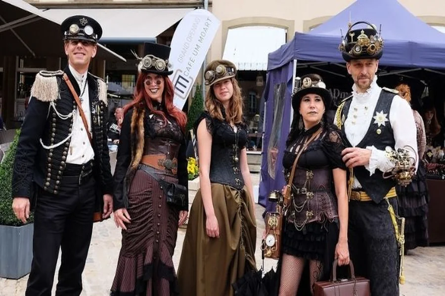 5 Steampunk Fashion Trends You Can Actually Wear Today