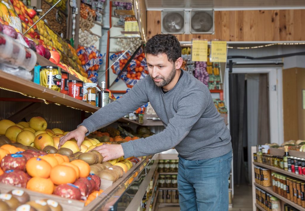 Grocery Store Business Plan: Build One That Survives Year 2