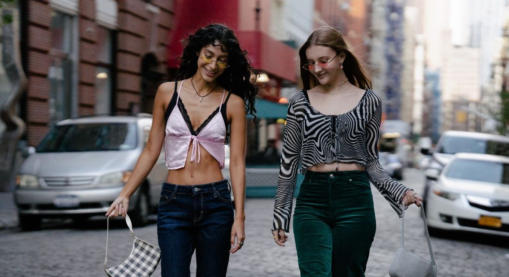 2000s Fashion Trends Gen Z Is Reviving and Dropping